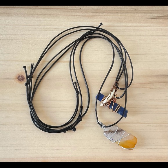 Wire wrap agate crystal necklace lapis shark tooth copper wire black cord - Picture 2 of 6